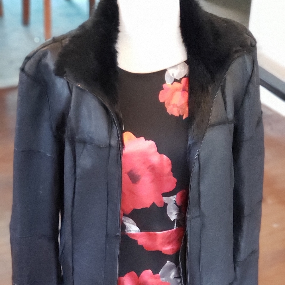 Jacket - Picture 2 of 3